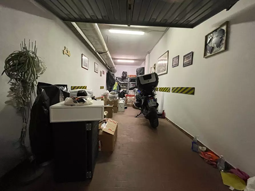 Immagine 4 di Box auto in vendita  in Via Roma 6 - 8 a Collegno