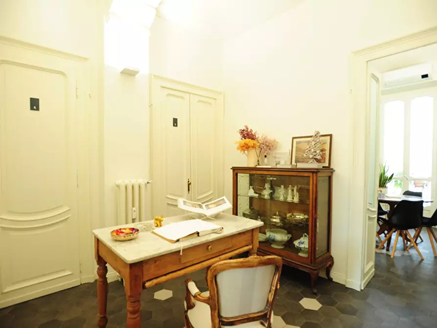 Immagine 10 di Casa semindipendente in affitto  in Via Madama Cristina 92 a Torino