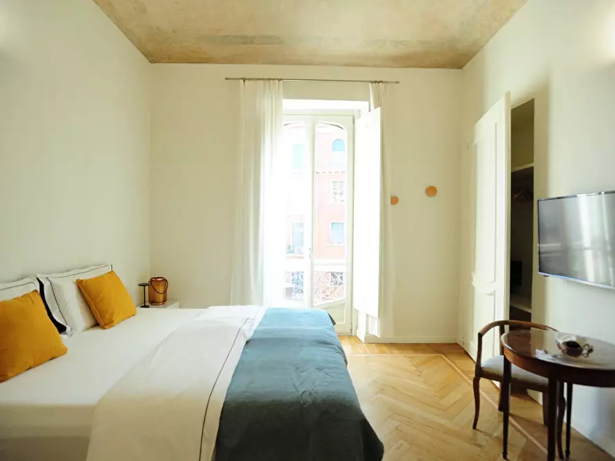 Immagine 19 di Casa semindipendente in affitto  in Via Madama Cristina 92 a Torino