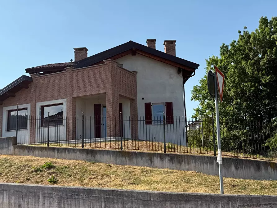 Immagine 7 di Villa in vendita  in strada Pracarbone a Villanova Mondovì