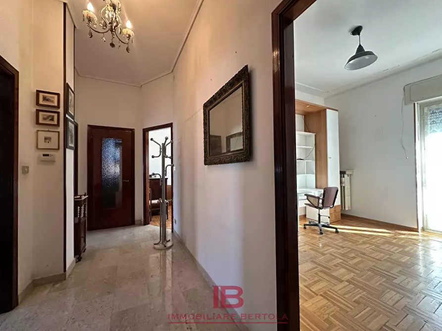 Immagine 8 di Appartamento in vendita  in via gobetti 52 a Cuneo