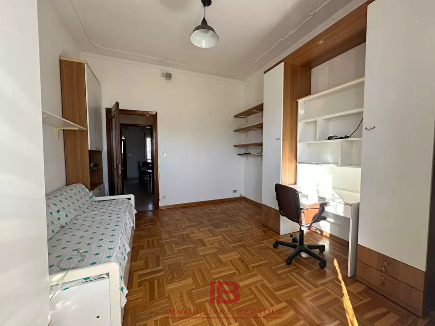 Immagine 11 di Appartamento in vendita  in via gobetti 52 a Cuneo