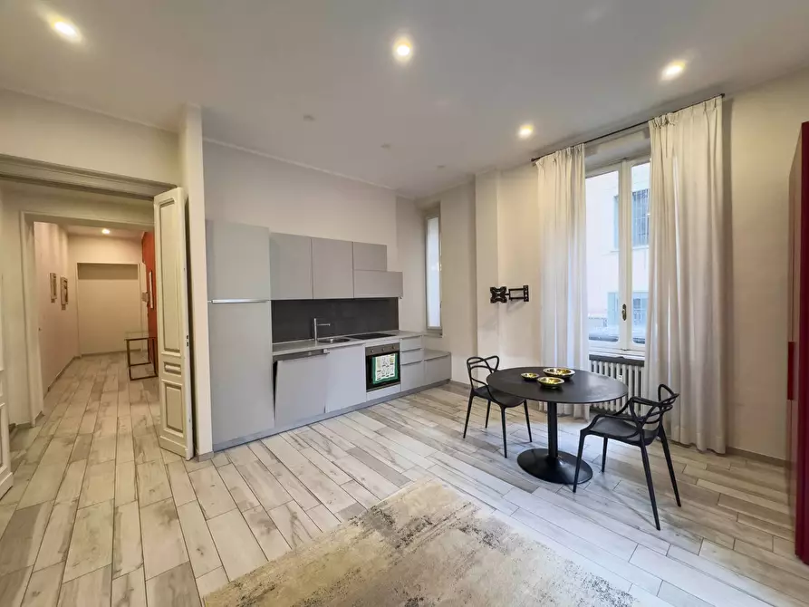 Immagine 2 di Appartamento in vendita  in Corso Galileo Ferraris a Torino