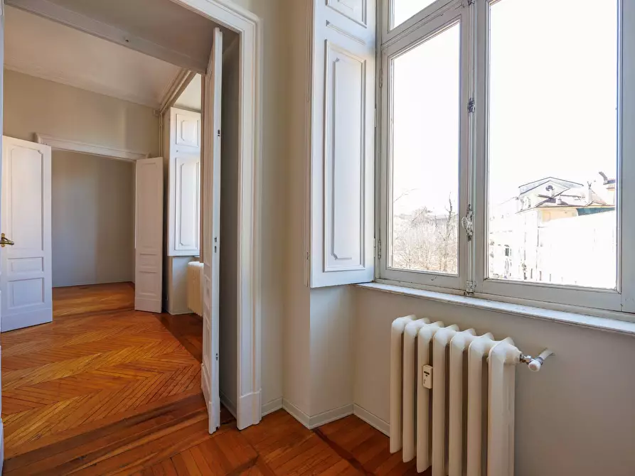 Immagine 8 di Appartamento in affitto  in Piazza Cavour 10 a Torino