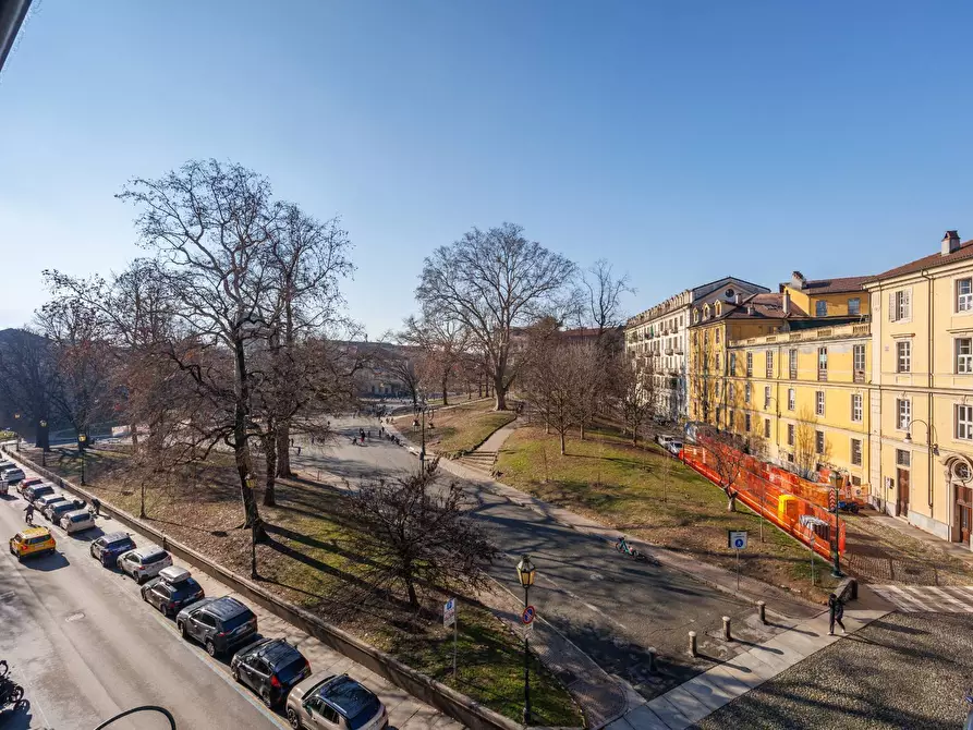 Immagine 1 di Appartamento in affitto  in Piazza Cavour 10 a Torino