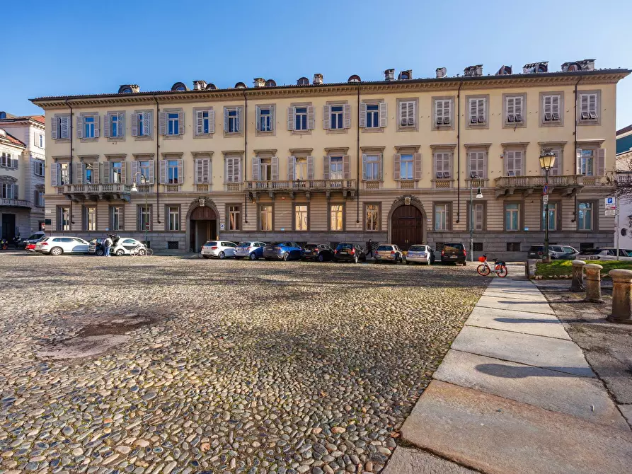 Immagine 2 di Appartamento in affitto  in Piazza Cavour 10 a Torino