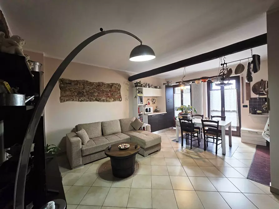 Immagine 3 di Appartamento in vendita  in Via Bruna 127 a Ala Di Stura