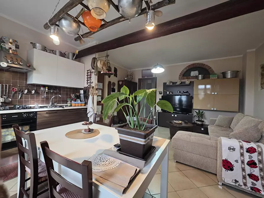 Immagine 4 di Appartamento in vendita  in Via Bruna 127 a Ala Di Stura