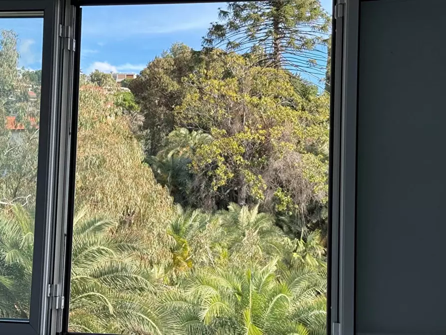 Immagine 38 di Appartamento in vendita  in Corso degli Inglesi 618 a San Remo