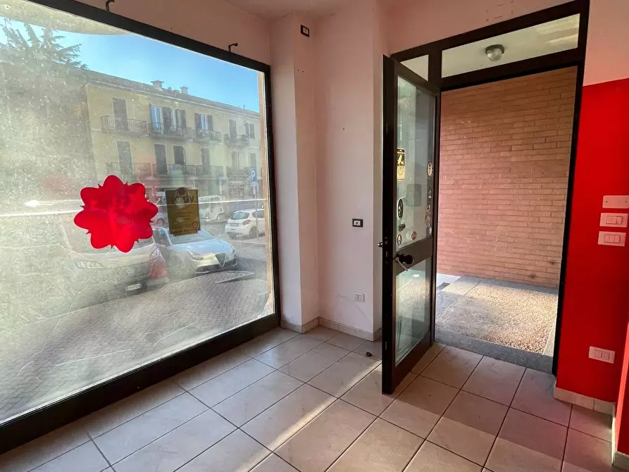Immagine 3 di Ufficio in vendita  in Strada Carignano 23 a Moncalieri
