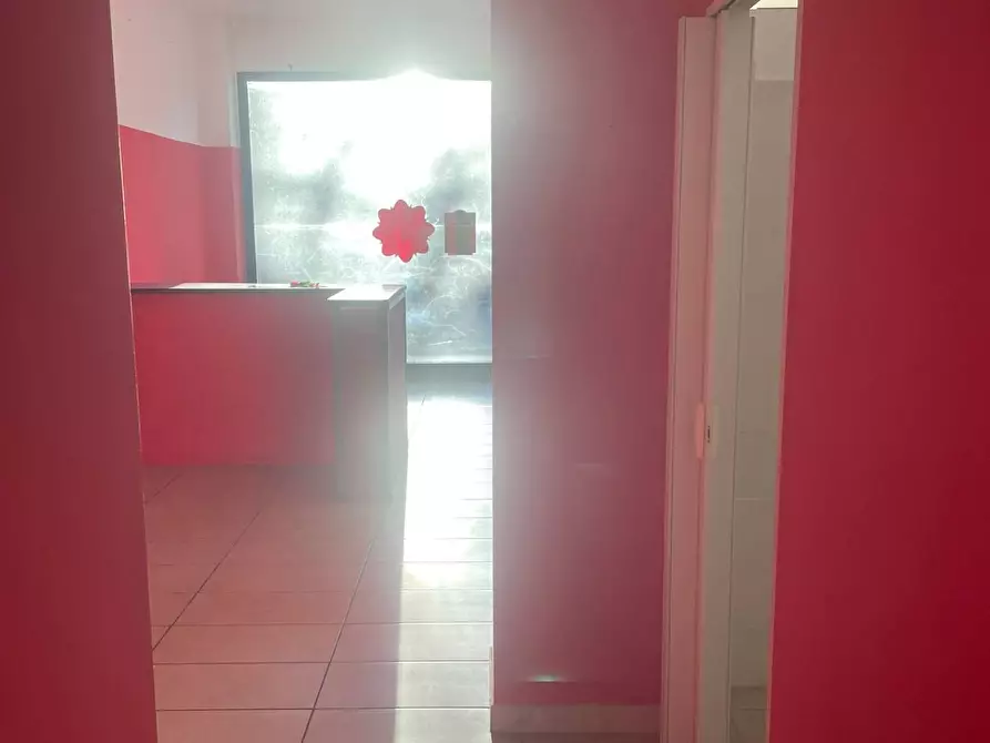 Immagine 4 di Ufficio in vendita  in Strada Carignano 23 a Moncalieri