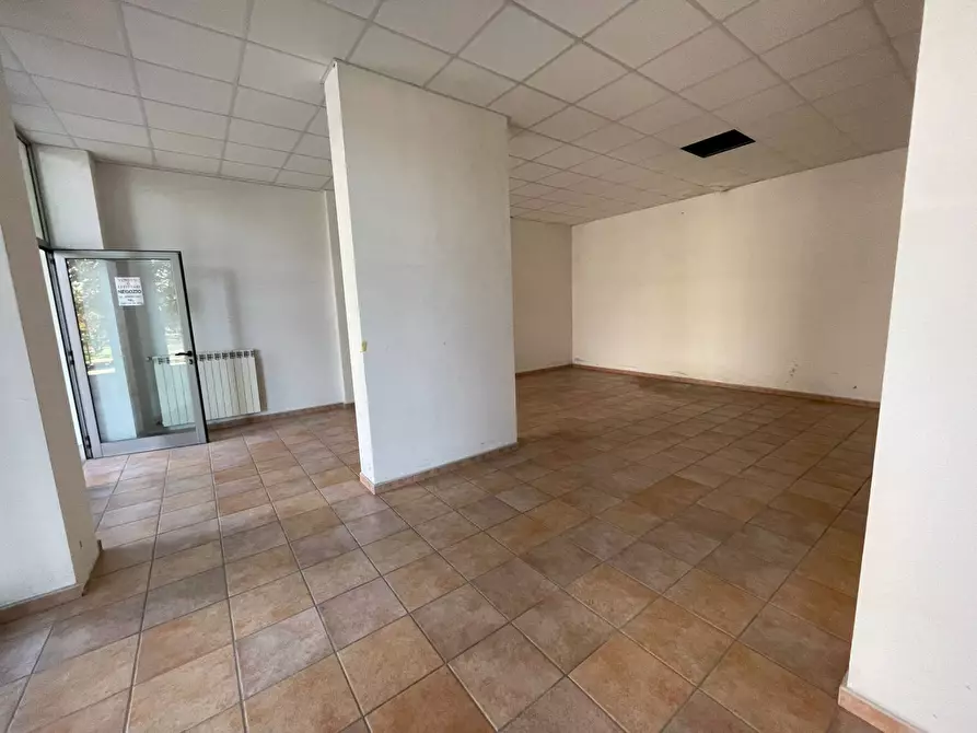 Immagine 2 di Ufficio in vendita  in Via Val Della Torre 41/5 a Torino