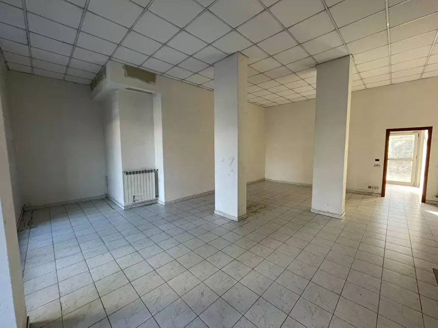 Immagine 4 di Ufficio in vendita  in Via Val Della Torre 33 a Torino