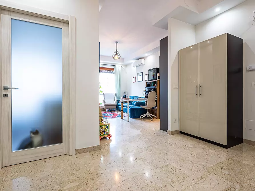 Immagine 24 di Appartamento in vendita  in Via Raffaele Cadorna 17 a Torino