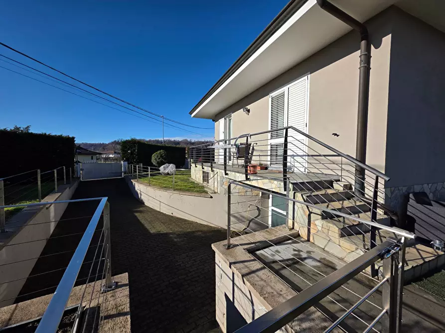 Immagine 28 di Villa in vendita  in Via Boschetti 15 a Ala Di Stura