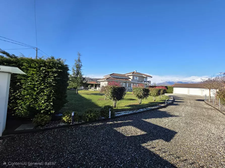 Immagine 59 di Villa in vendita  in Via Boschetti 15 a Ala Di Stura