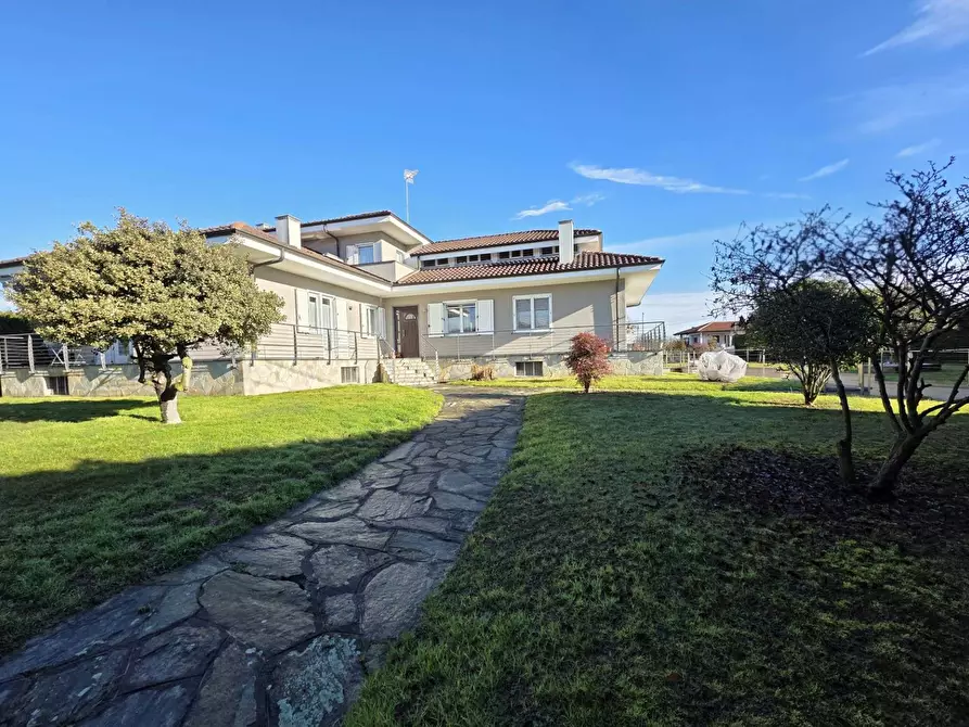 Immagine 58 di Villa in vendita  in Via Boschetti 15 a Ala Di Stura