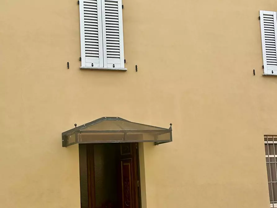 Immagine 8 di Negozio in affitto  in via roma 1 a Castelletto Stura