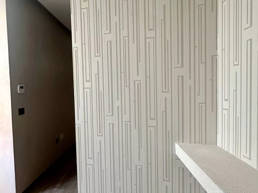 Immagine 25 di Negozio in affitto  in via roma 1 a Castelletto Stura