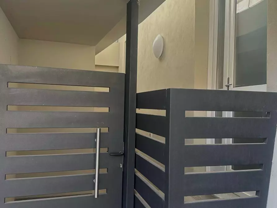 Immagine 35 di Negozio in affitto  in via roma 1 a Castelletto Stura