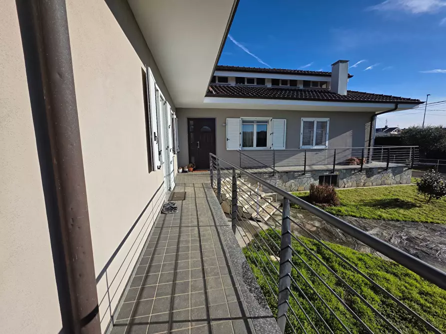 Immagine 32 di Villa in vendita  in Via Boschetti 15 a Ala Di Stura