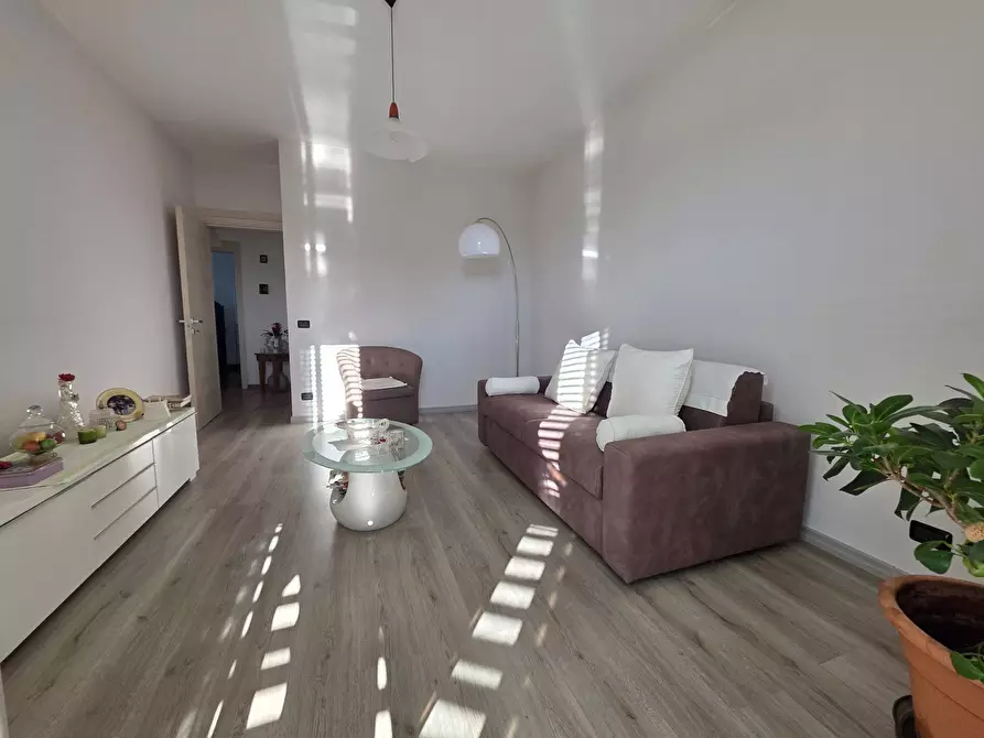 Immagine 26 di Villa in vendita  in Via Boschetti 15 a Ala Di Stura