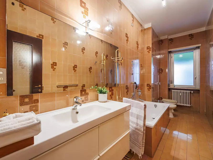 Immagine 29 di Appartamento in affitto  in Via Viberti 4 a Torino