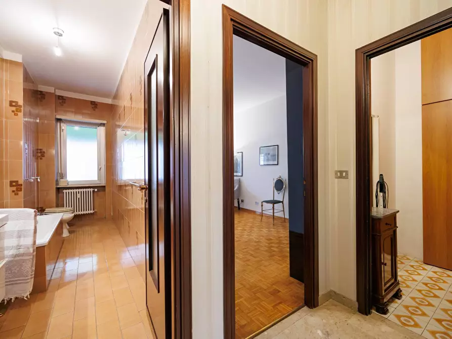 Immagine 33 di Appartamento in affitto  in Via Viberti 4 a Torino