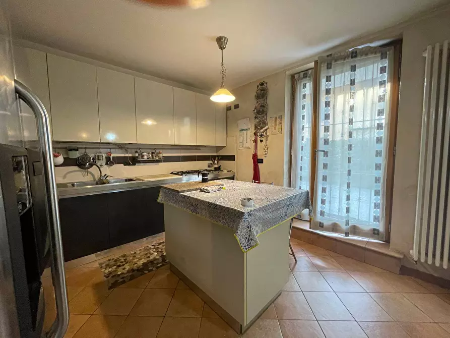 Immagine 11 di Appartamento in vendita  in Via Pascoli 10 a Mappano