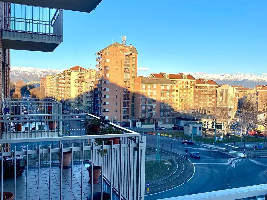 Immagine 3 di Appartamento in vendita  in Via Sandro Botticelli 4 a Torino