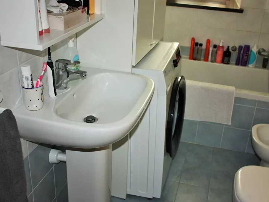 Immagine 17 di Appartamento in affitto  in Via Maestra 33 a Andezeno