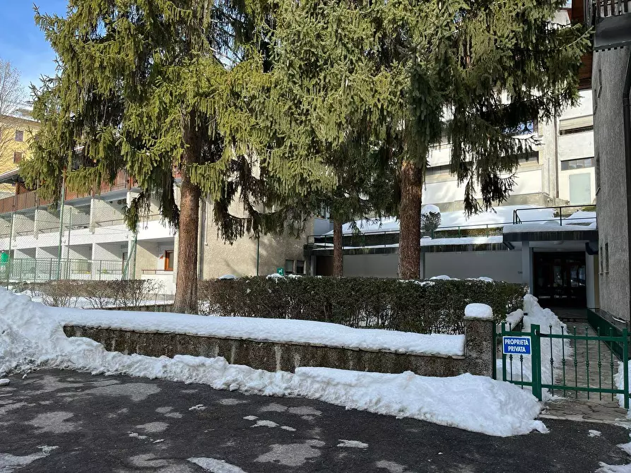 Immagine 14 di Appartamento in vendita  in Via Montello 7 a Bardonecchia