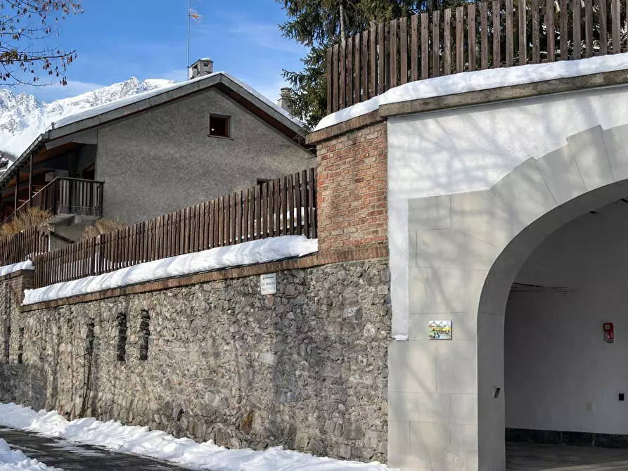 Immagine 18 di Appartamento in vendita  in Via Montello 7 a Bardonecchia