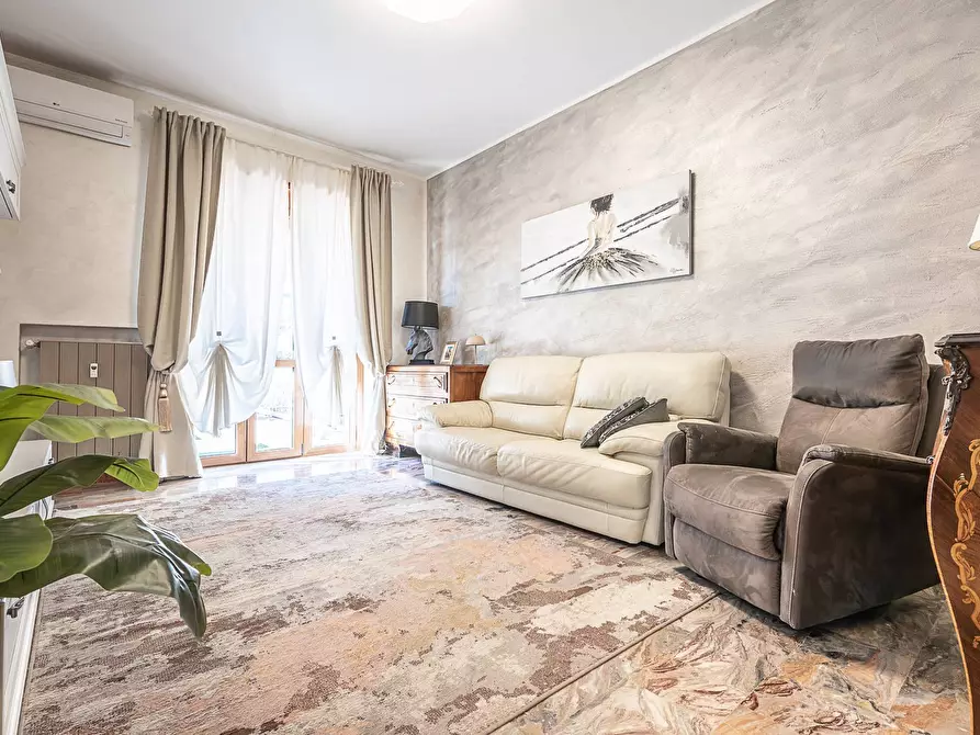 Immagine 14 di Appartamento in vendita  in Via Fontanesi Antonio 16 a Piossasco