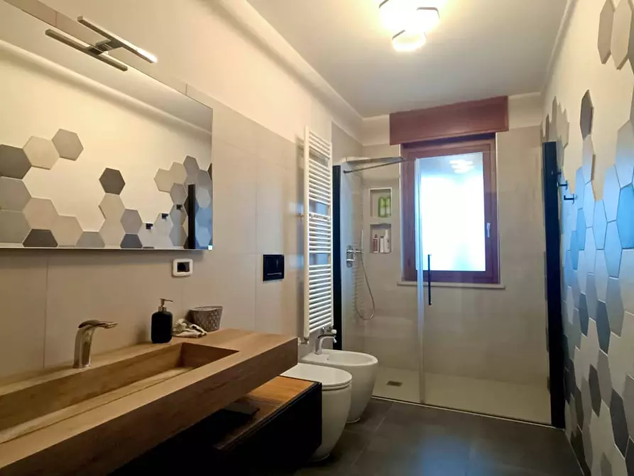 Immagine 5 di Attico in affitto  in Via Bassano a Torino