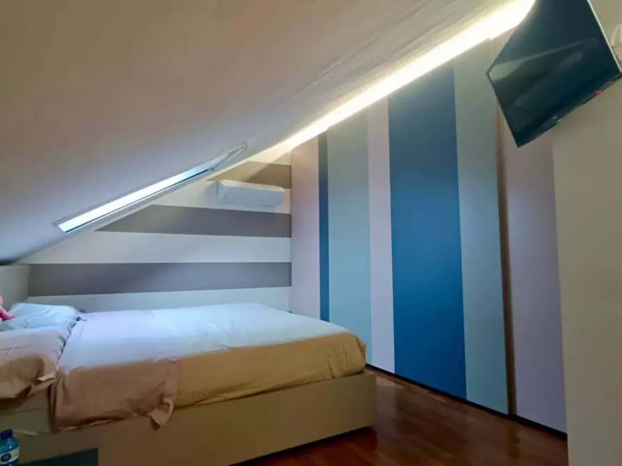 Immagine 7 di Attico in affitto  in Via Bassano a Torino