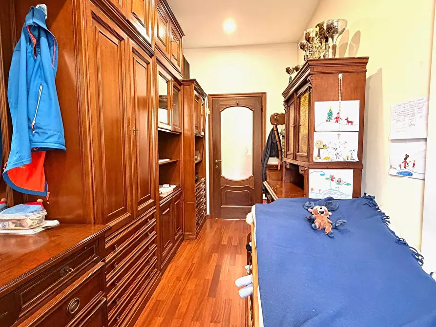 Immagine 11 di Appartamento in vendita  in Via Lomellina 49 a Torino