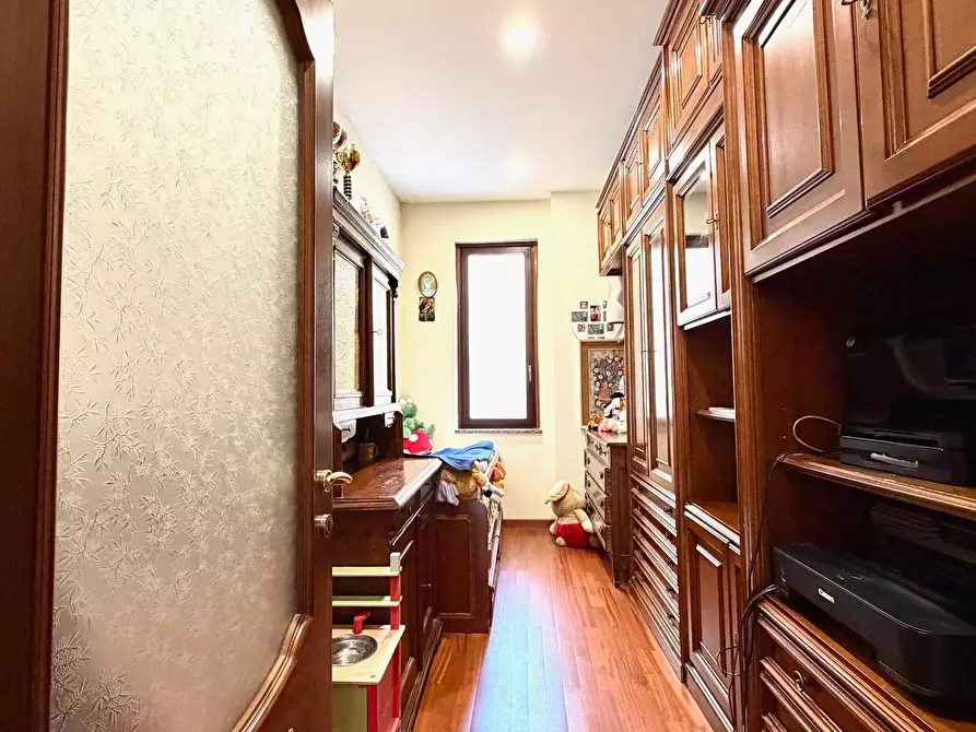 Immagine 12 di Appartamento in vendita  in Via Lomellina 49 a Torino