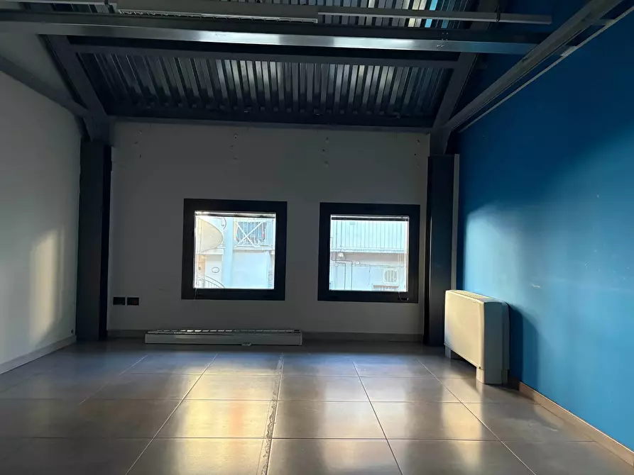 Immagine 6 di Ufficio in affitto  in Via Teodoro Secondo a Chivasso