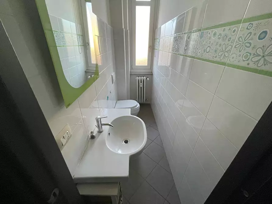 Immagine 7 di Appartamento in affitto  in Corso Re Umberto 129 a Torino