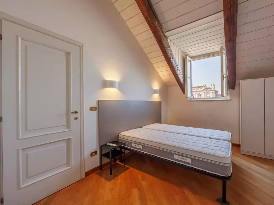 Immagine 28 di Appartamento in affitto  in Via Conte Giambattista Bogino a Torino