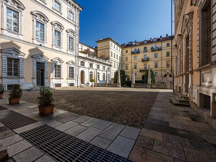 Immagine 37 di Appartamento in affitto  in Via Conte Giambattista Bogino a Torino