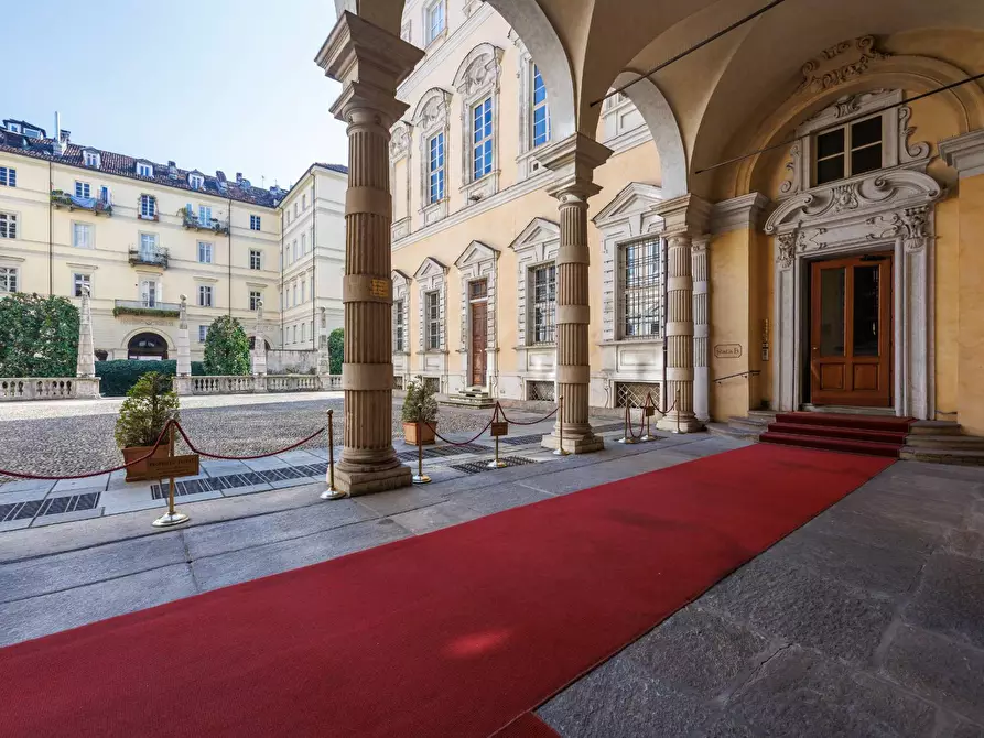 Immagine 39 di Appartamento in affitto  in Via Conte Giambattista Bogino a Torino