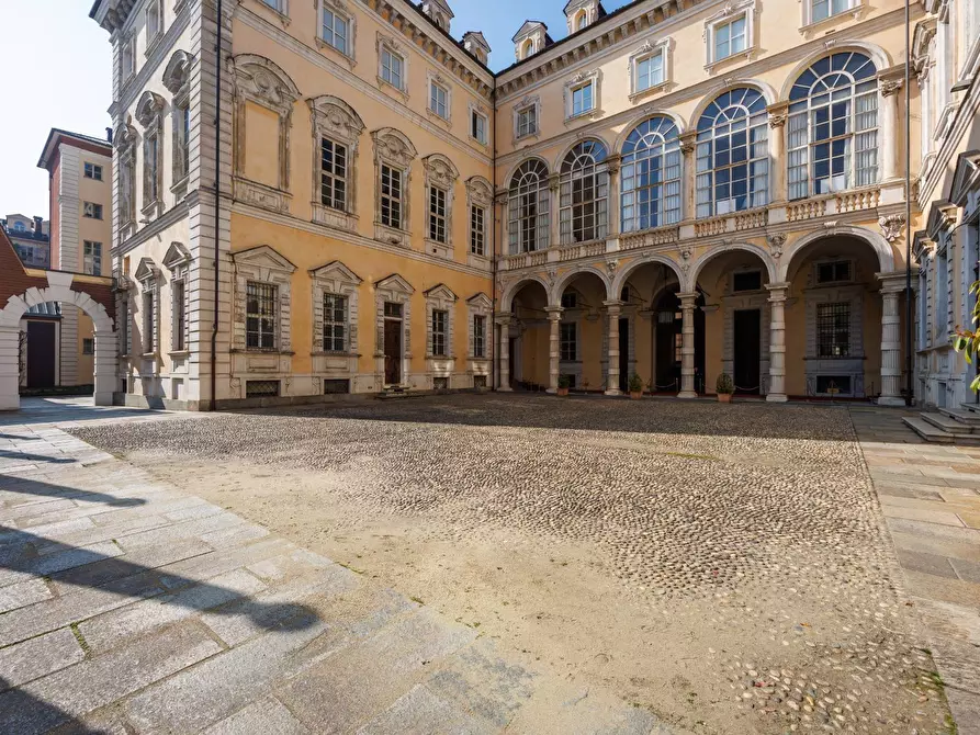 Immagine 40 di Appartamento in affitto  in Via Conte Giambattista Bogino a Torino