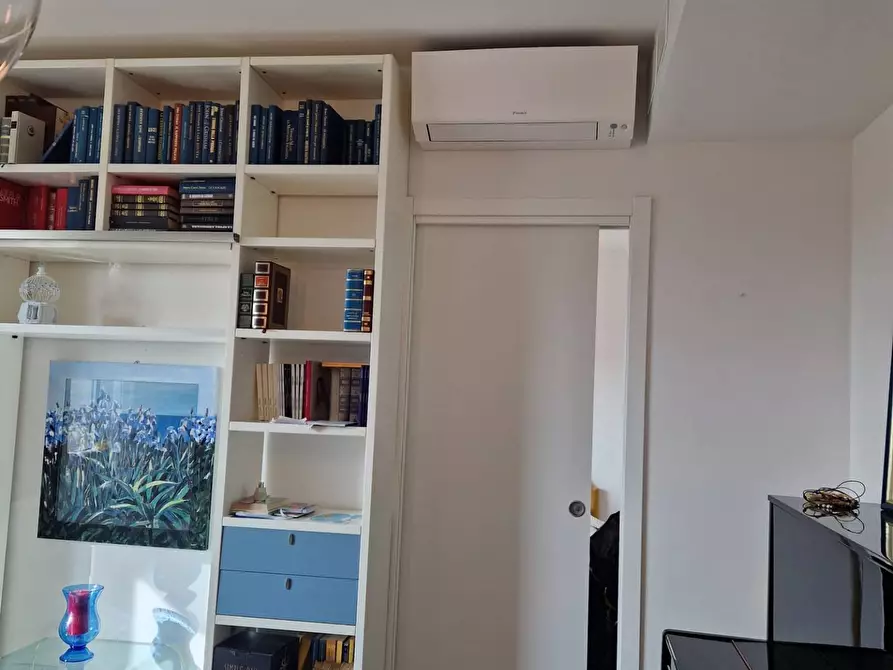 Immagine 10 di Appartamento in vendita  in corso alcide de gasperi 53 a Cuneo