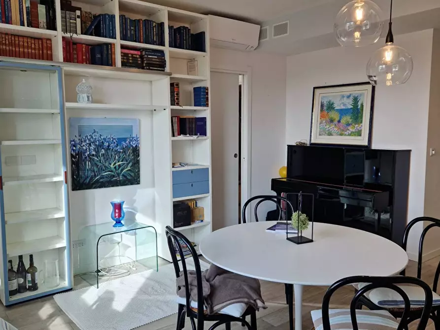 Immagine 2 di Appartamento in vendita  in corso alcide de gasperi 53 a Cuneo