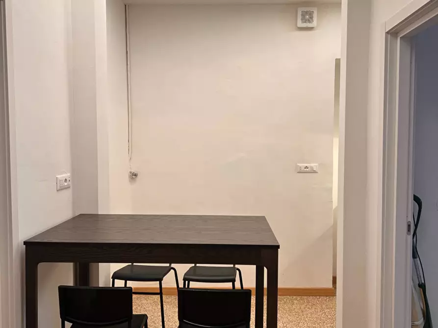 Immagine 8 di Casa semindipendente in affitto  in Via Enrico Cialdini 23 a Torino