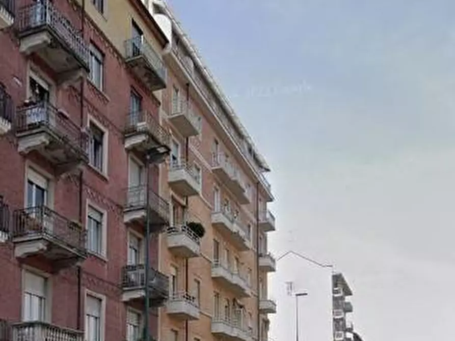 Immagine 27 di Casa semindipendente in affitto  in Via Enrico Cialdini 23 a Torino