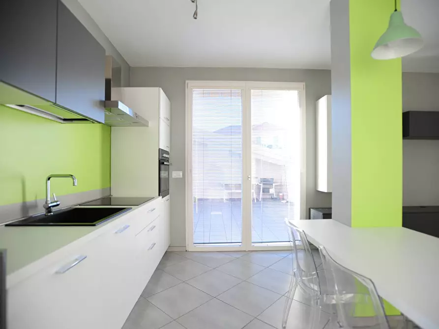 Immagine 9 di Appartamento in vendita  in Strada Piossasco 65 a Orbassano