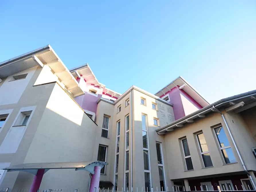 Immagine 37 di Appartamento in vendita  in Strada Piossasco 65 a Orbassano